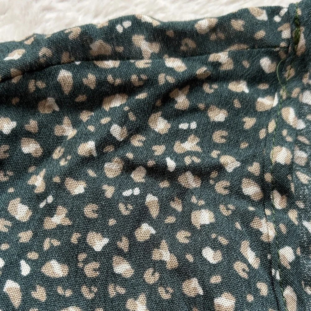 Chic Soul Dark Green Floral Tie-Front Blouse - Picture 5 of 8